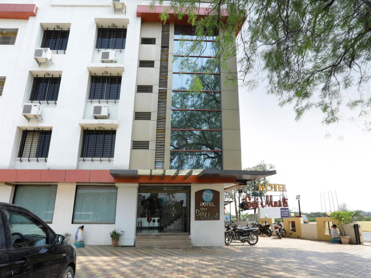 Oyo 4198 Hotel Shri Sai Murli 쉬르디 외부 사진