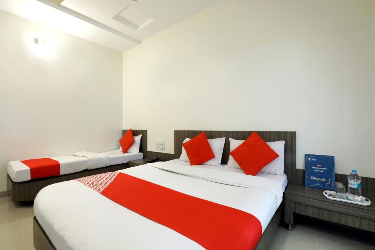 Oyo 4198 Hotel Shri Sai Murli 쉬르디 외부 사진