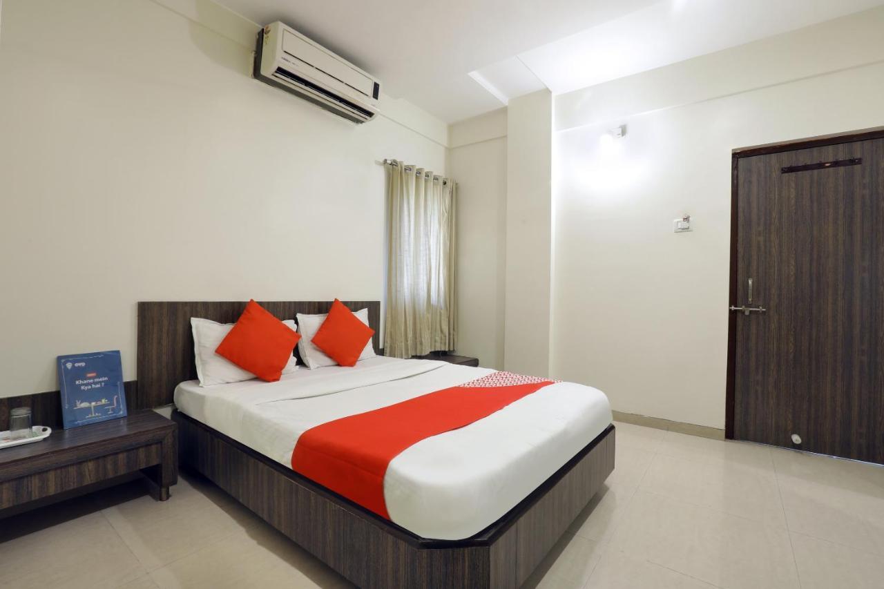 Oyo 4198 Hotel Shri Sai Murli 쉬르디 외부 사진